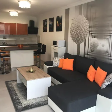 Apartmán Elite-home Apartman